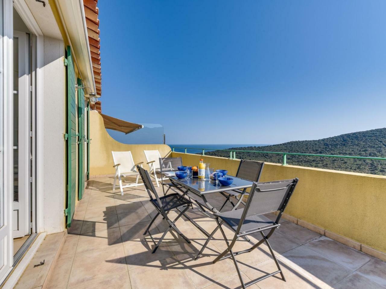 Holiday Home Le Belvedere By Interhome Cavalaire-sur-Mer Eksteriør billede